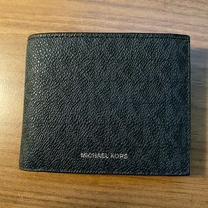 Michael Kors Bi-Fold Wallet